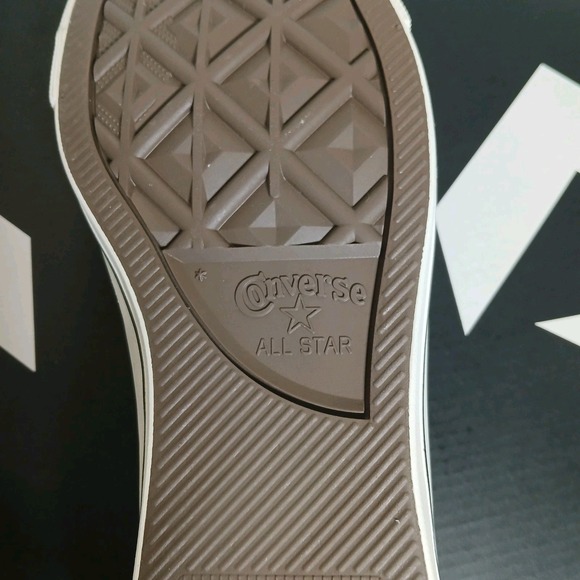 Converse Chuck Taylor All Star Suede, Gray/Black, M 6 / W 8 - Picture 9 of 14